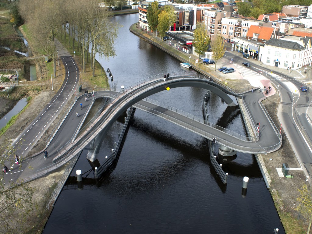 5 Melkwegbridge, Purmerand, The Netherlands, 2012, NEXT Architects. © NEXT Architects