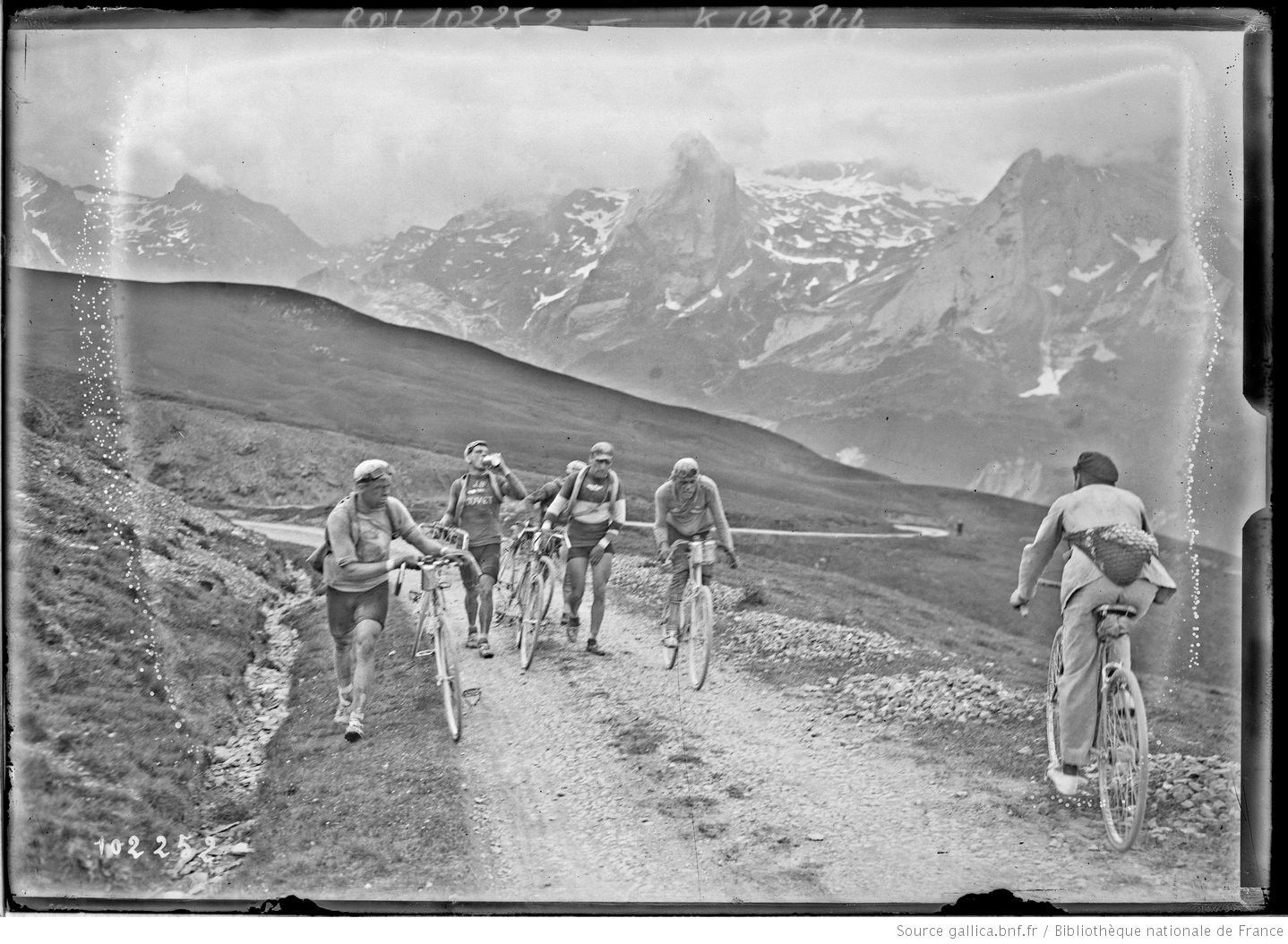 1-7-25_Tour_de_France_[cycliste]_[...]Agence_Rol_btv1b53150903s.JPEG