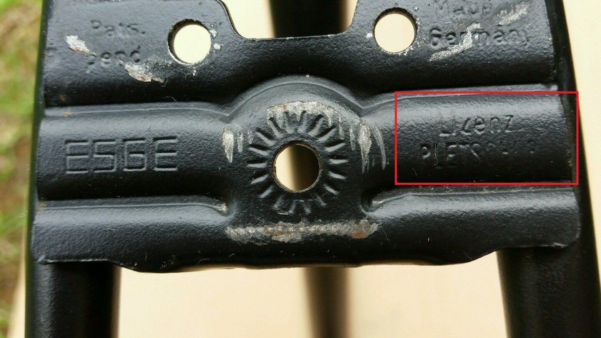 1.JPG