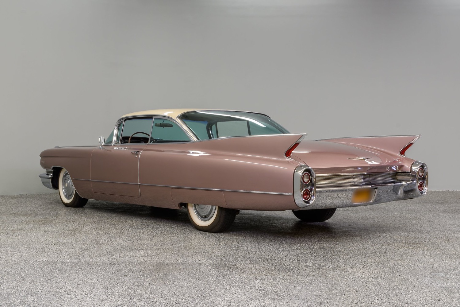 1960-Cadillac-Coupe-DeVille-Persian-Sand-002.jpeg