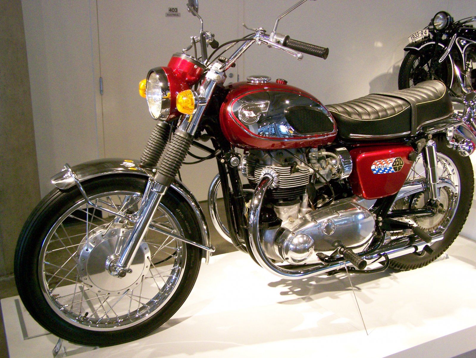 1967_Kawasaki_W1SS.jpg