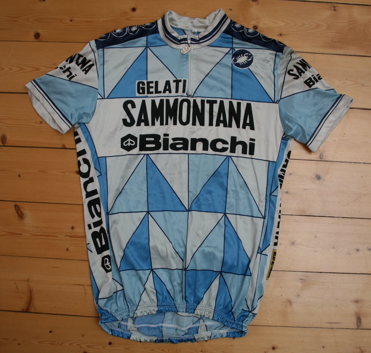 1985-86 Sammontana Seide2.JPG