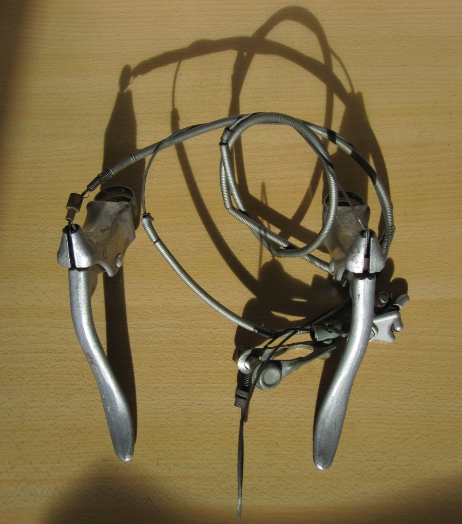 2009-10-25 CLB-Bremsgriffe a.jpg