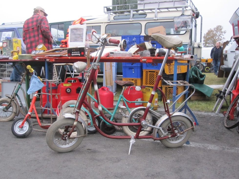 2012-10-21 01a Oldtimerteilemarkt Brokstedt.jpg