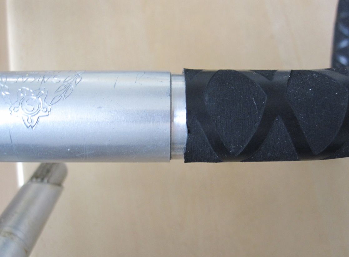 2013-08-07 06a Lenkerbezug Schrumpfschlauch.jpg