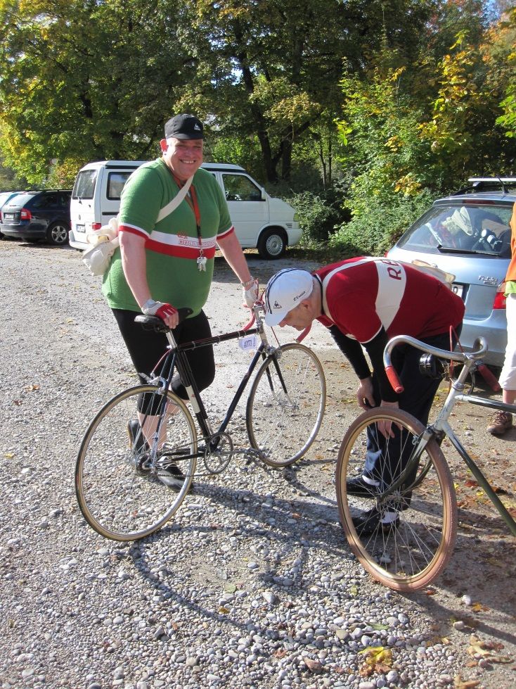 2013-10-19 06a Münchner Fahrradoldtimer-Ausfahrt.jpg