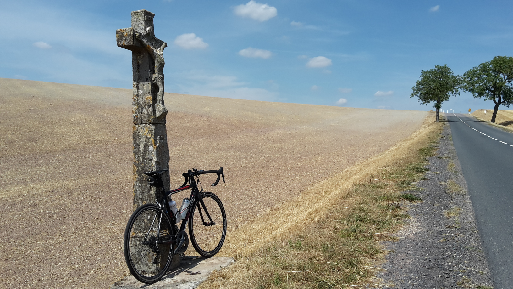 2019-08-04 lucy in the sky with cross.png