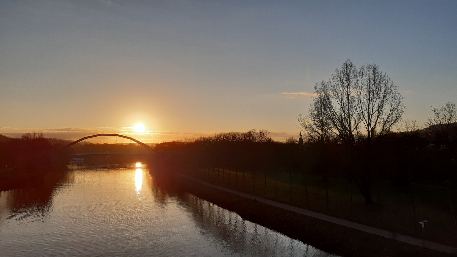 20200116_sonne-am-morgen.png