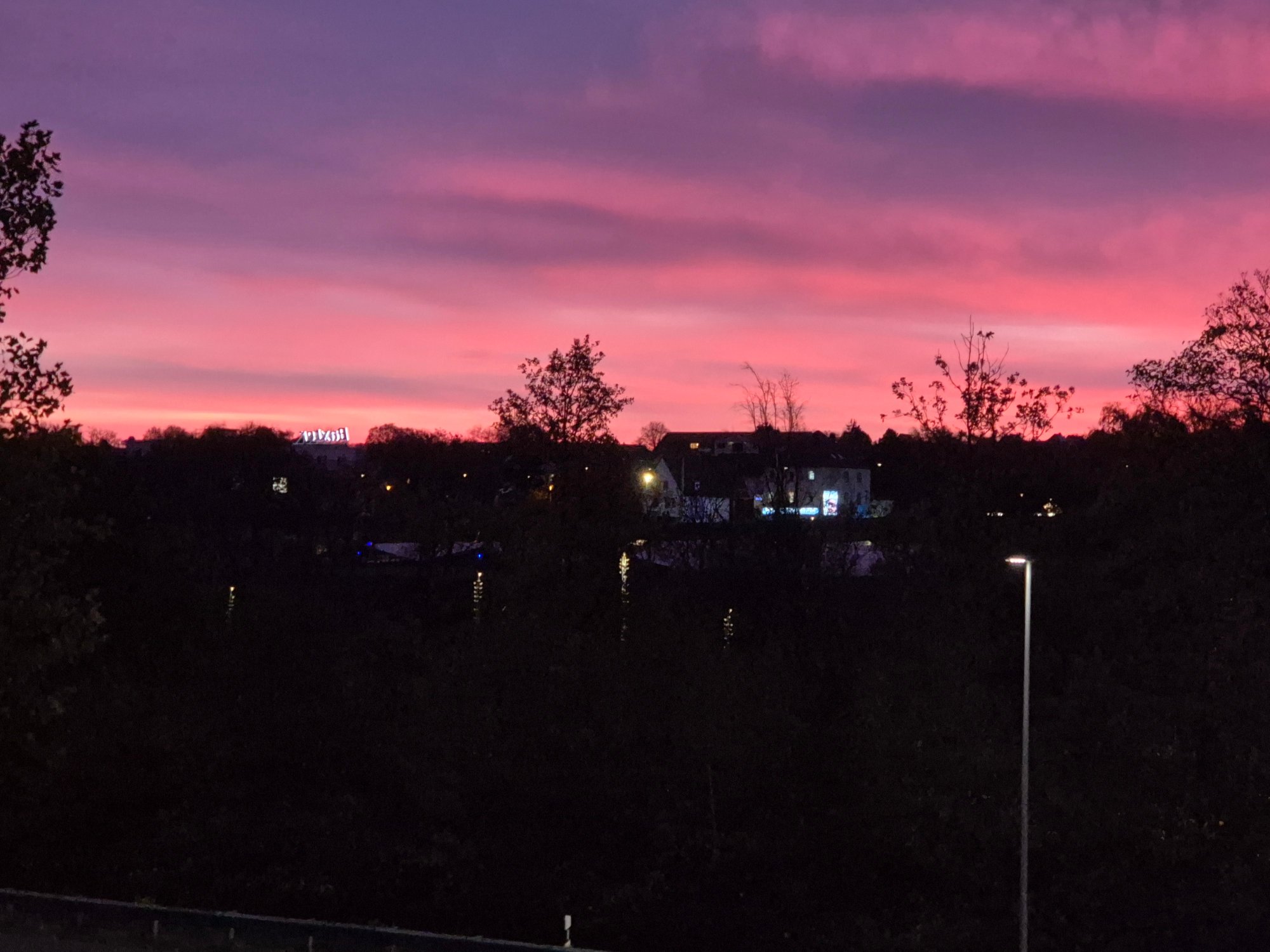 2025-10-31 06.49.52.jpg