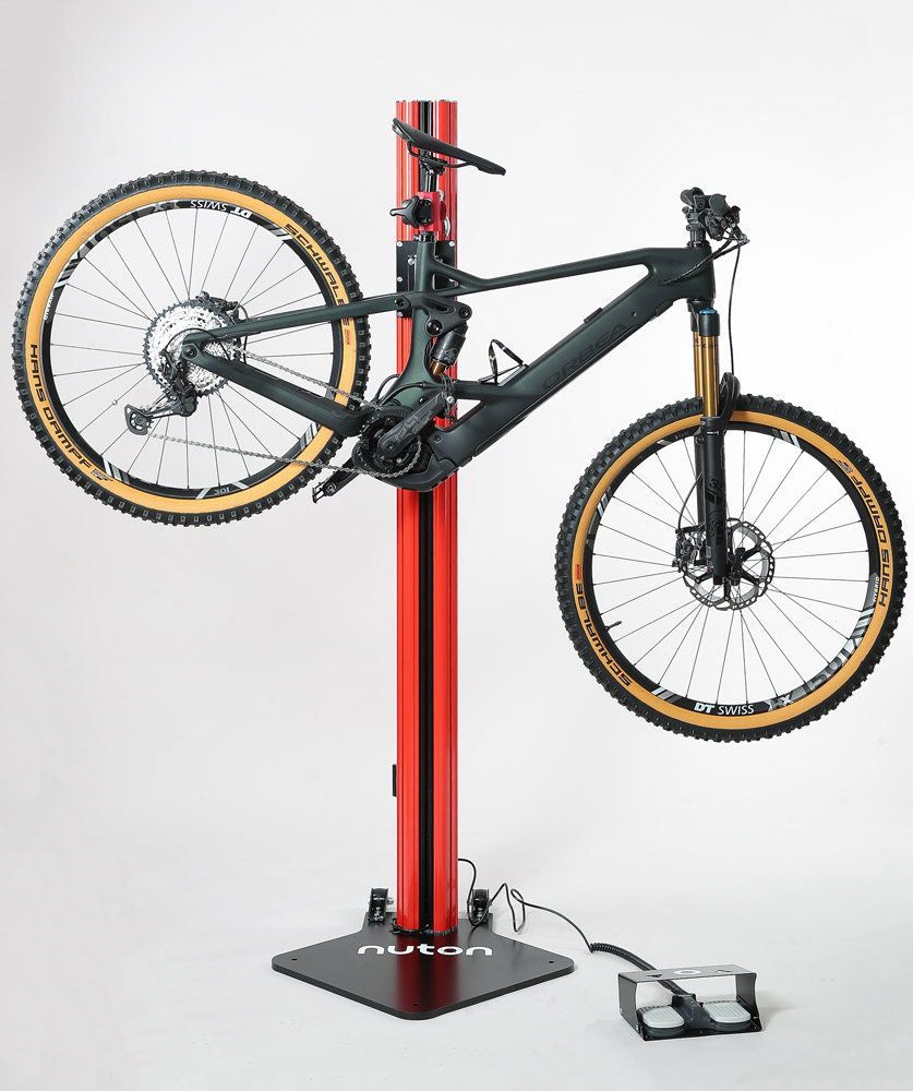 53001_Nuton-Bike_ElektrischerMontagestaenderFeedbackSportsinklusiveFussschalter-9.jpg