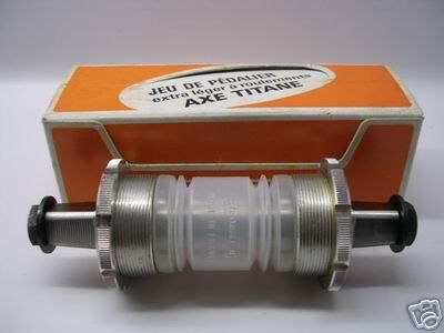 # 650 Titanium BSC Bottom Bracket set(NIB) 1.JPG