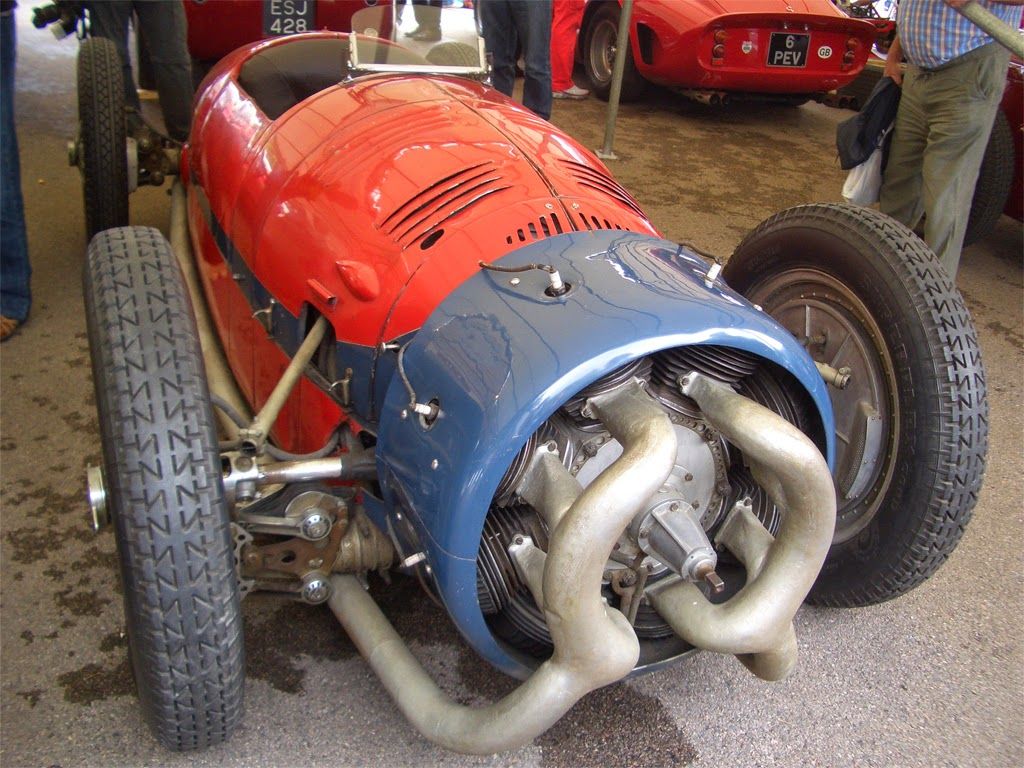65mm bore & 75mm stroke, the engine displaced 3982 cc..jpg