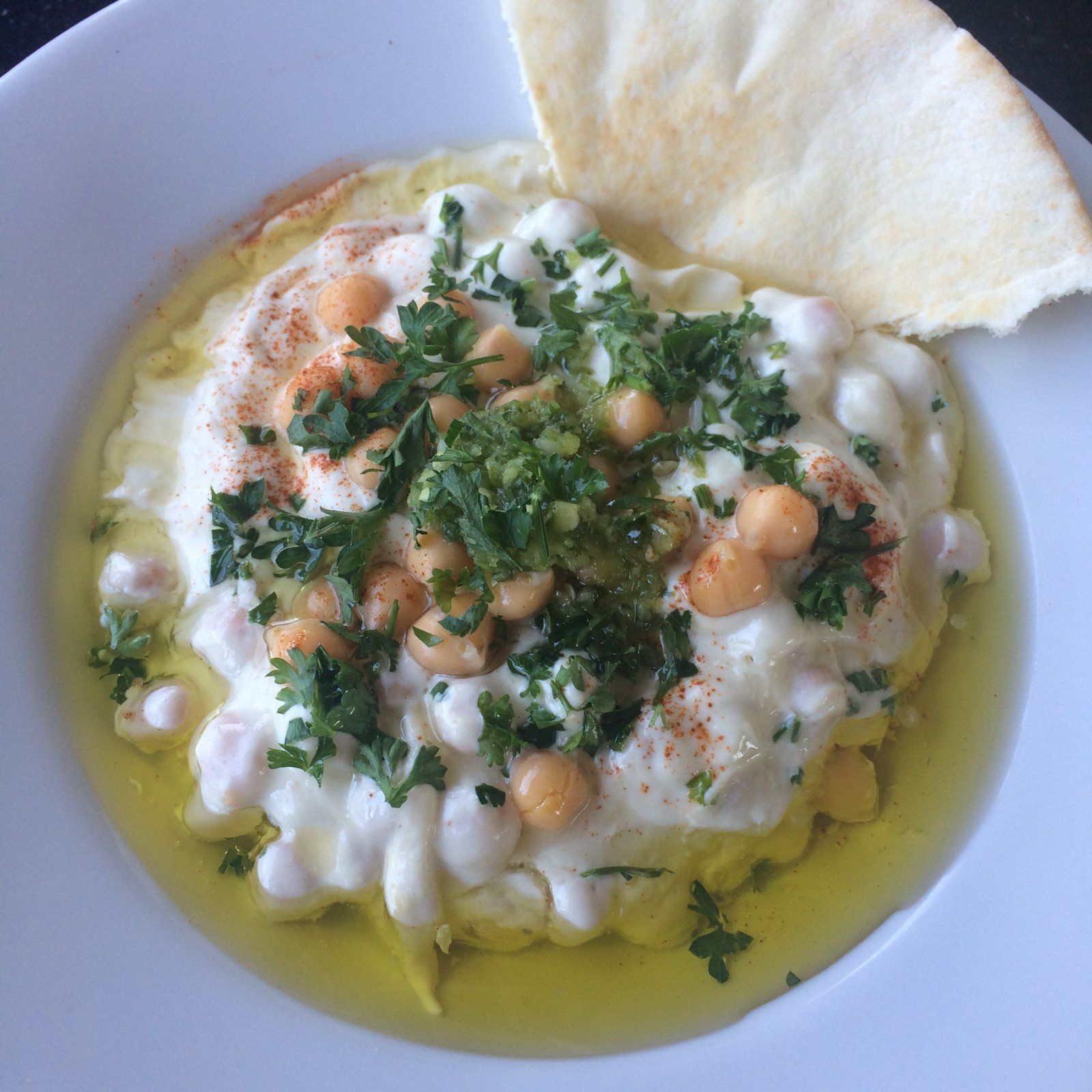 7550007_msabaha_hummus_middle_eastern.jpg