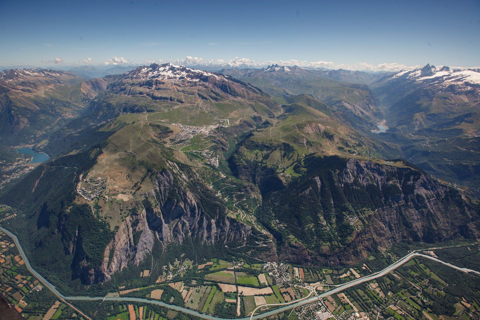 alpdhuez.jpg
