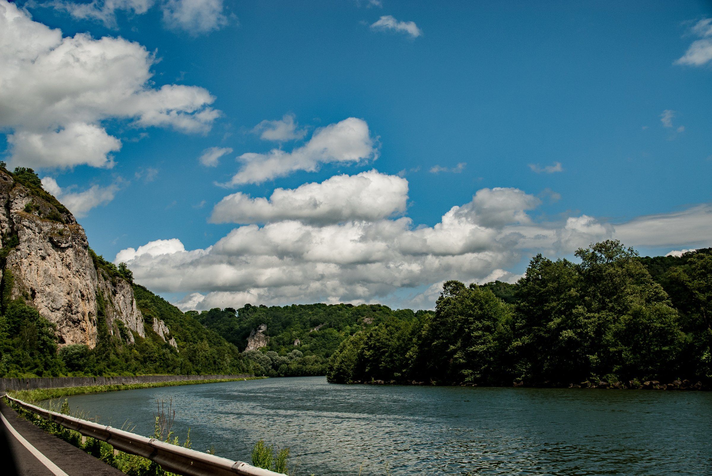 An der Maas zwischen Freyr und Dinant - Kopie.jpg