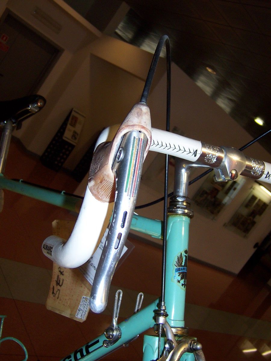 Bianchi 1976 Felice Gimondi (6).jpg