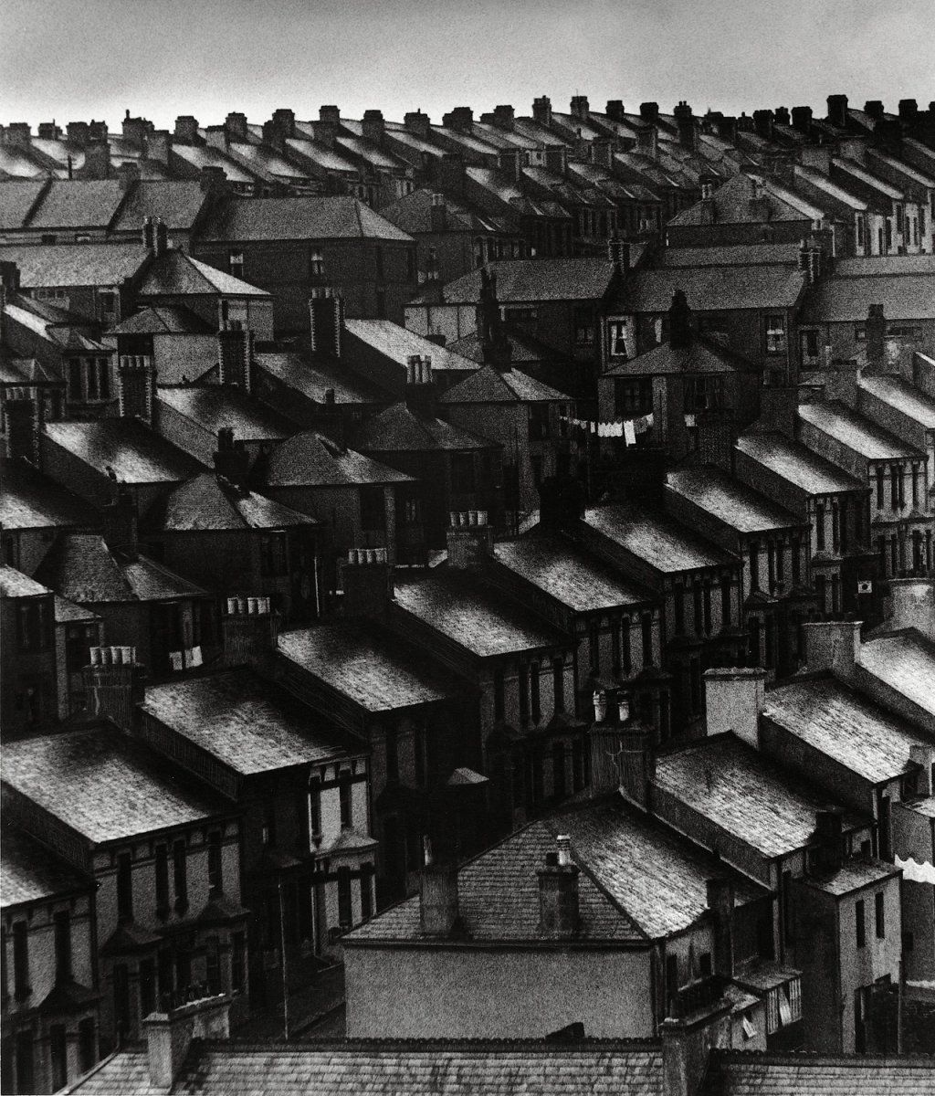 Bill Brandt, Sky lightens over the suburbs, London, 1934.jpg