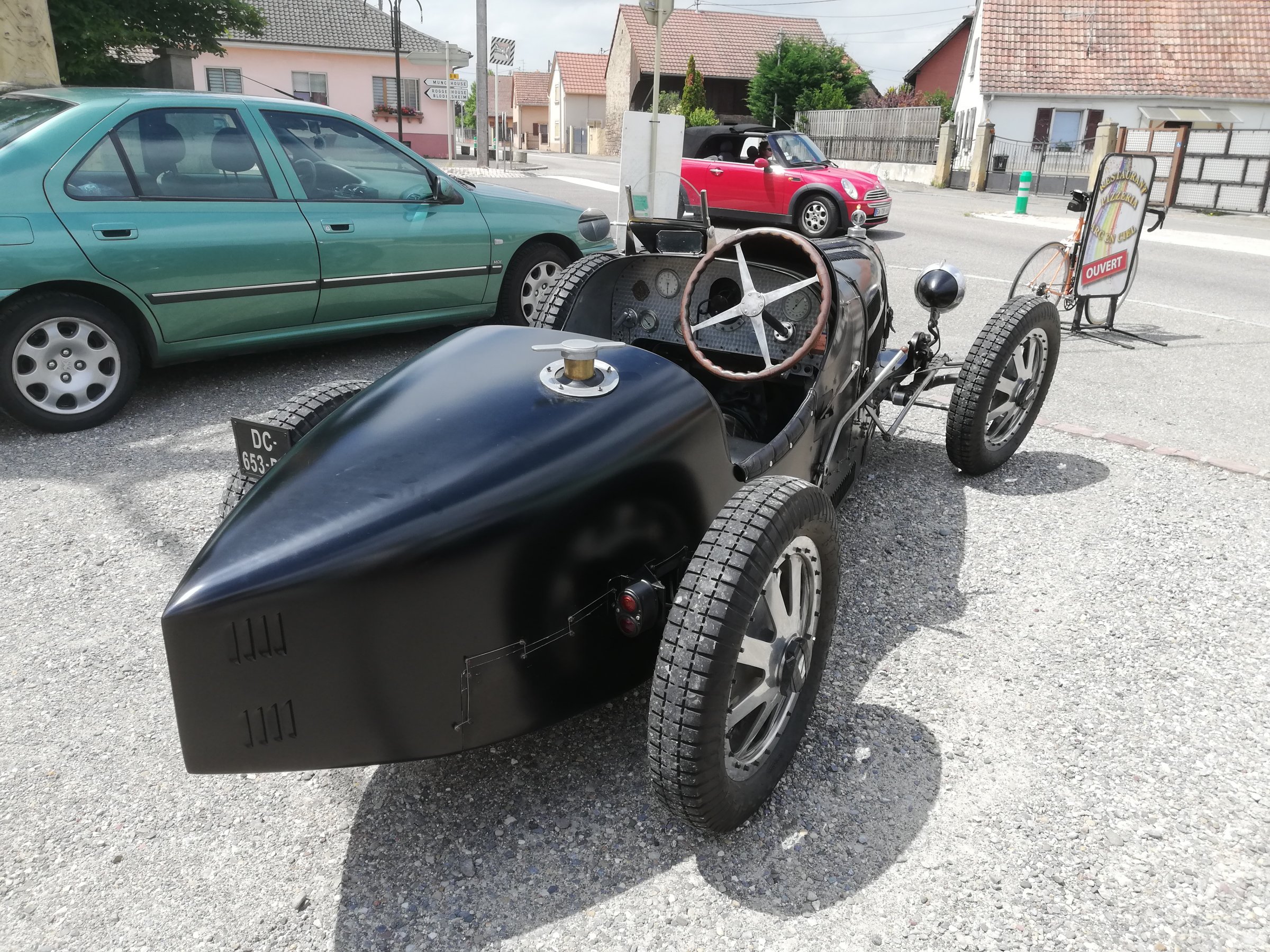 Bugatti 5.jpg