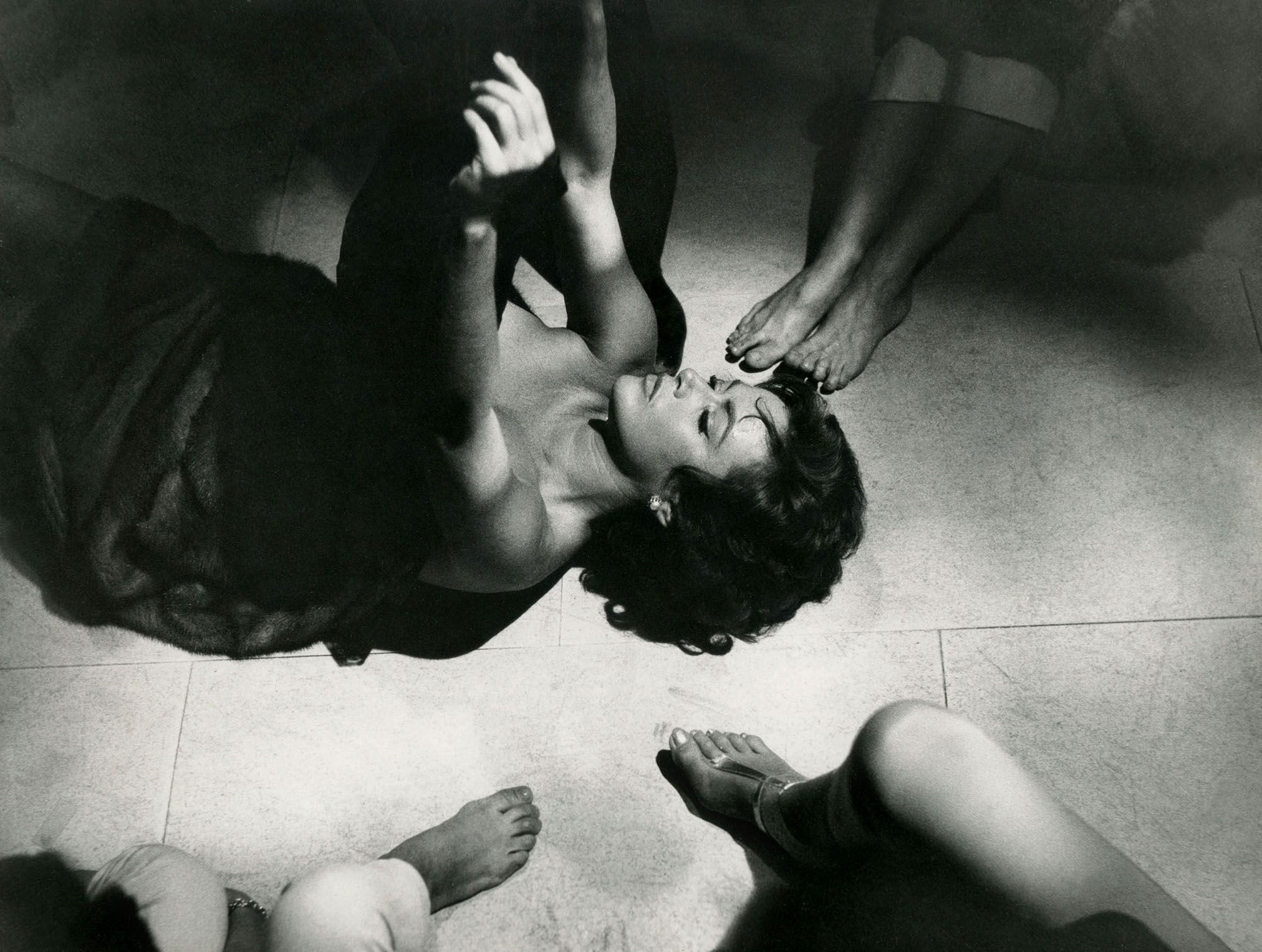 by Pierluigi Praturlon - Anita Ekberg as Sylvia in La Dolce Vita (The Sweet Life) 1959.jpg