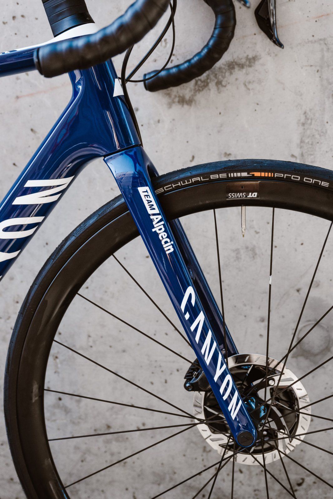 Canyon-Endurace-CF-SLXDisc_2.jpg