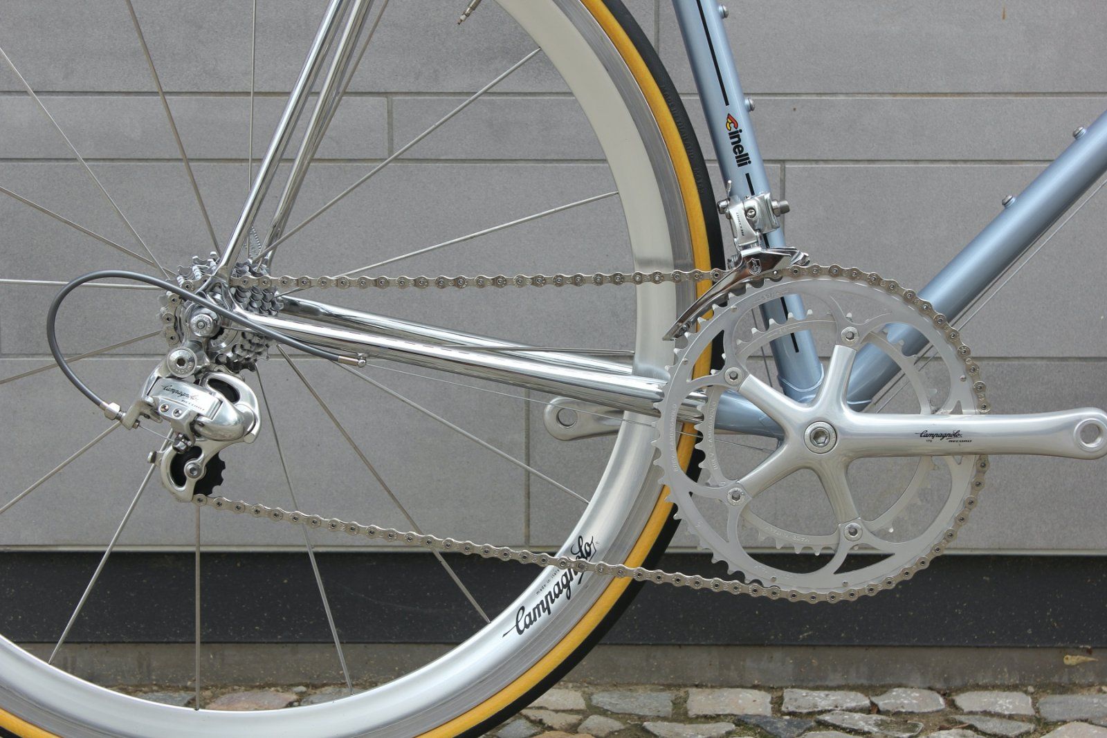 Cinelli_Supercarsa_60cm_Campagnolo_Record__Campagnolo_Shamal_Vintage_Velo_BerlinIMG_6769.jpg