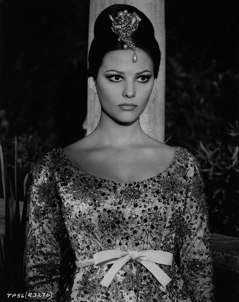 Claudia Cardinale - The Pink Panther (1963).jpg