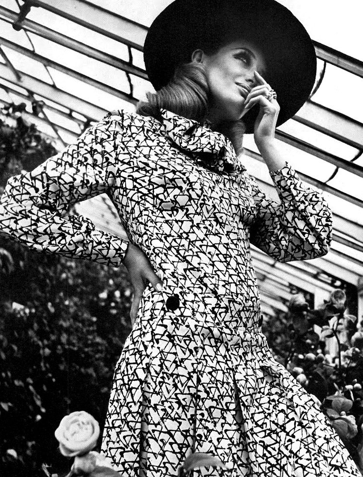 creation by Dorville, photo by Henry Clarke, UK Vogue,June 1968.jpg