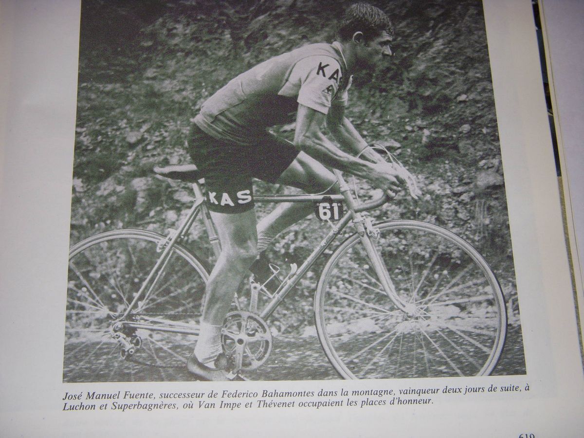 CYCLISME COUPURE LIVRE T619 TdF1971 Jos� Manuel FUENTE KAS ROI de la MONTAGNE.jpg
