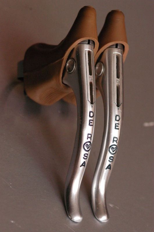 De Rosa Panto Campagnolo Nuovo Record Bremshebel, leve freno, brake levers.jpg