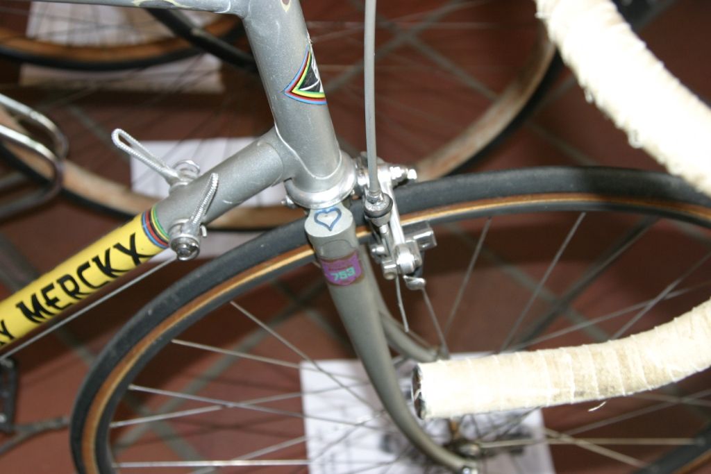 De Rosa Timetrial bike of Eddy 1977 (won 18th stage TdF) with yellow decals for the new 1978 s...jpg