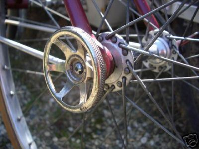 DIABOLO French wheel nuts, nib 2.JPG