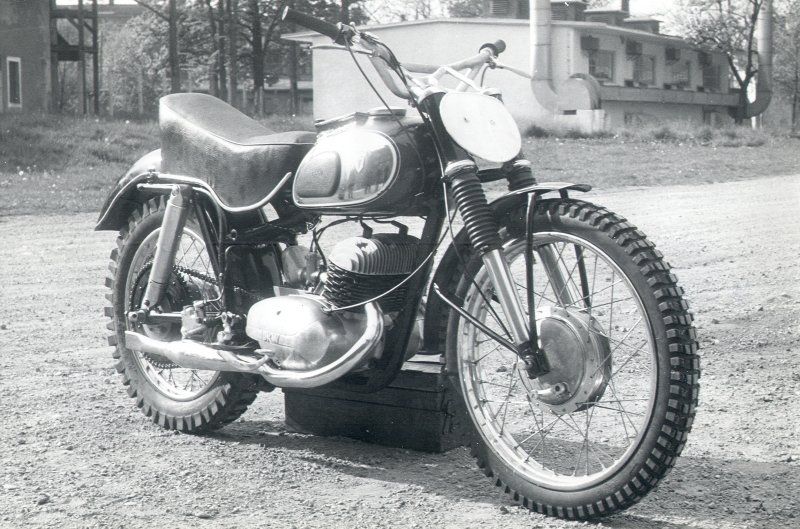 DKW+RT+350+Moto+Cross+1956+3+2-1920w.jpg