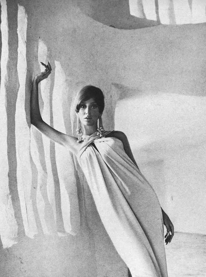 dress by Miss Winston, photo by Henry Clarke.Vogue,January 1966.jpg