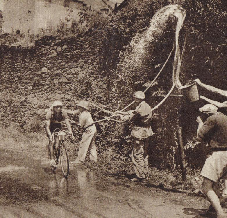 Dusche TdF 1949.jpg