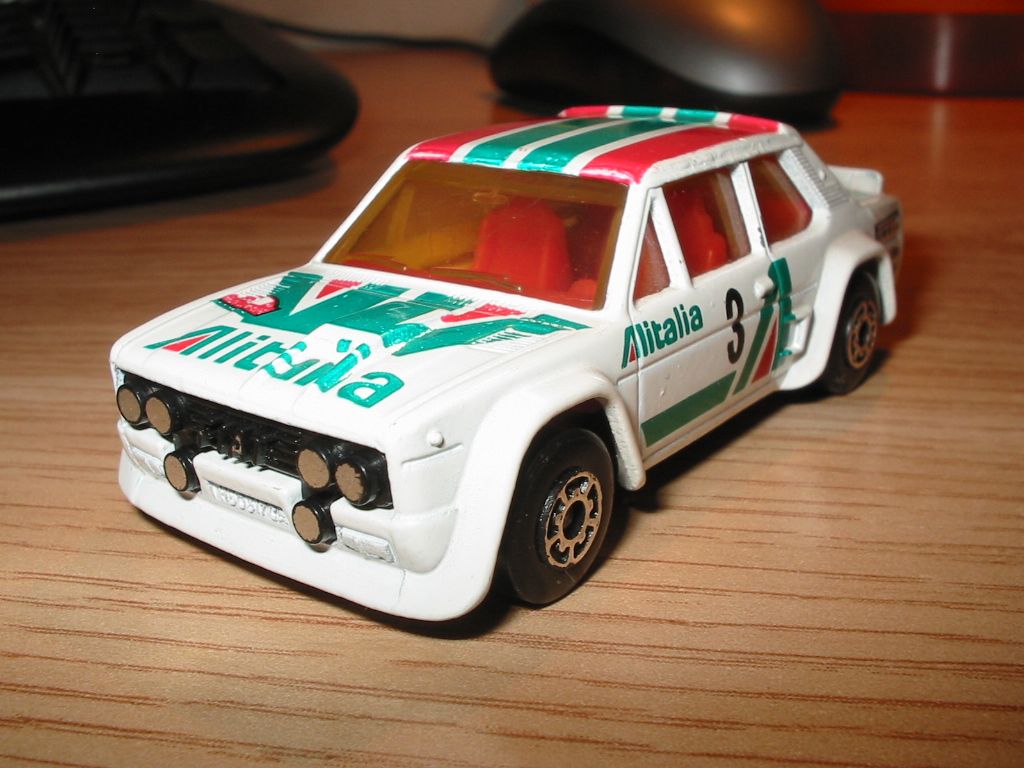 Fiat Abarth - Matchbox.jpg