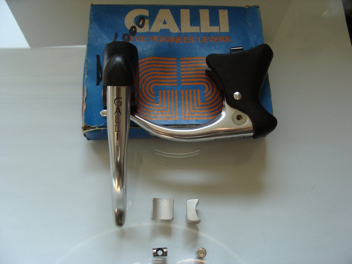 Galli Aerodinamica-Galli KL brakelever set NIP (11).JPG