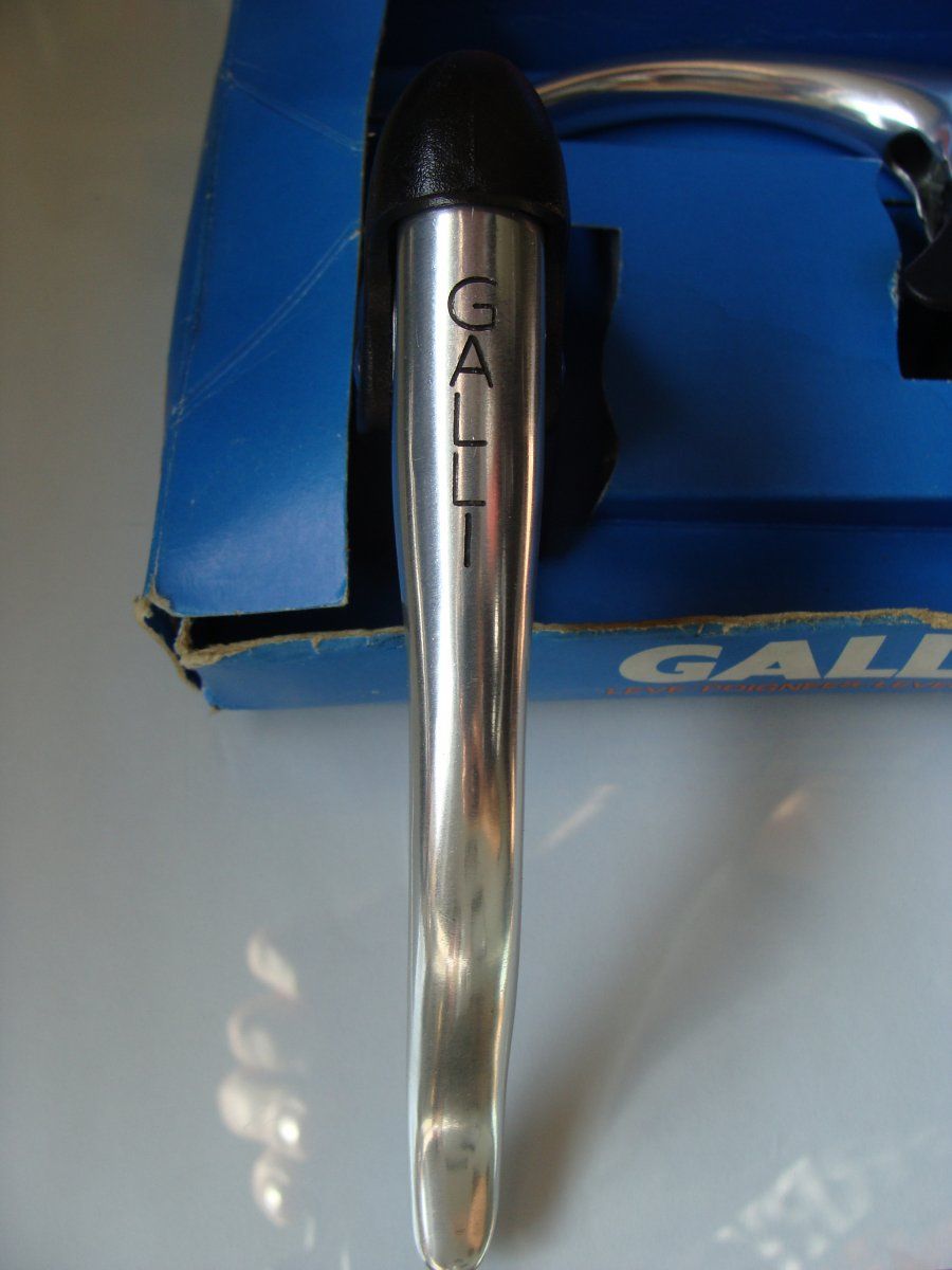 Galli Aerodinamica-Galli KL brakelever set NIP (5).JPG