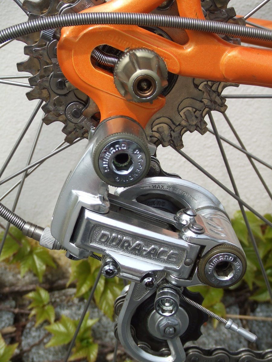 GentsLuxeS0120.JPG