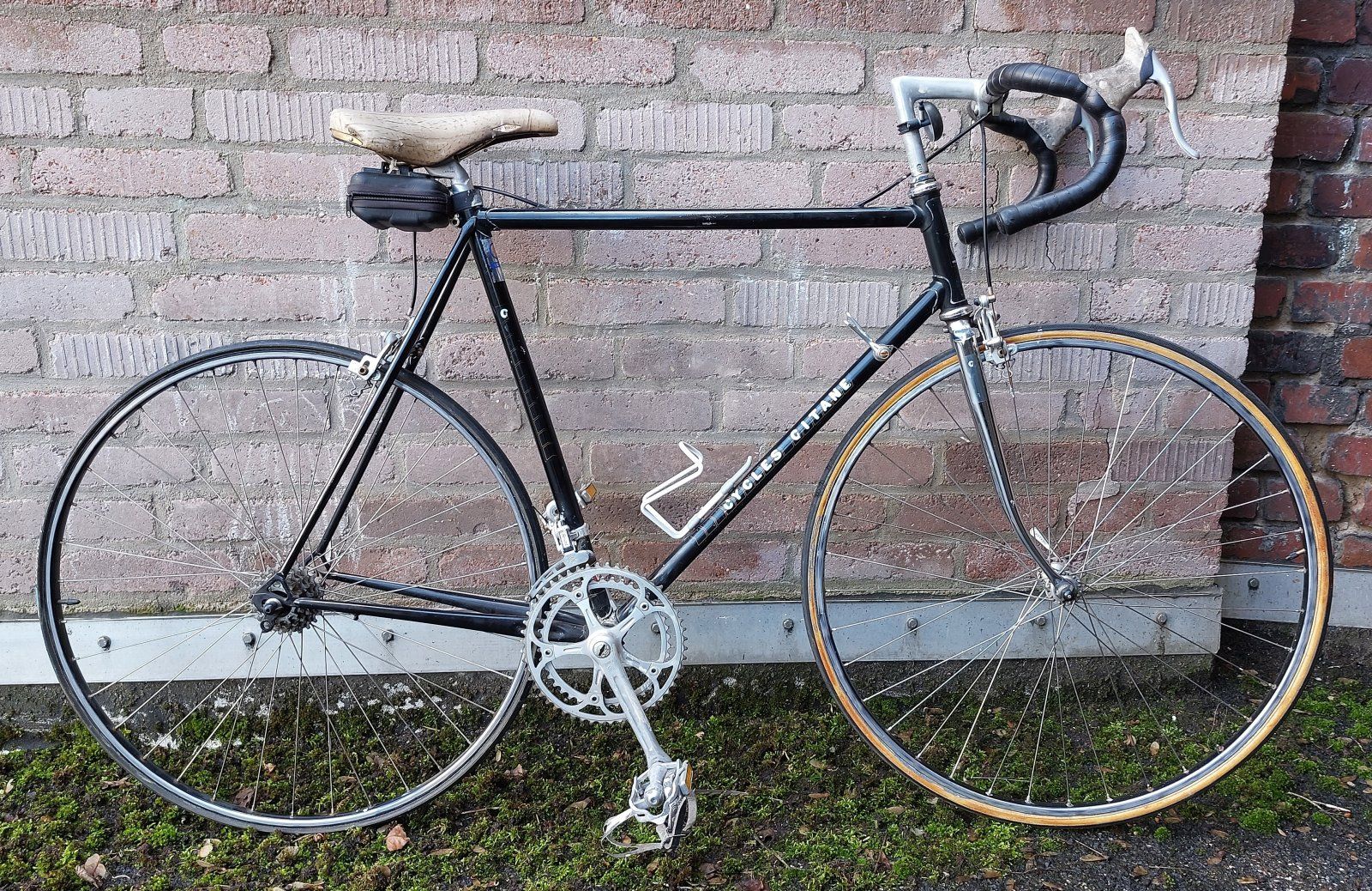 Gitane_schwarz (1).jpg