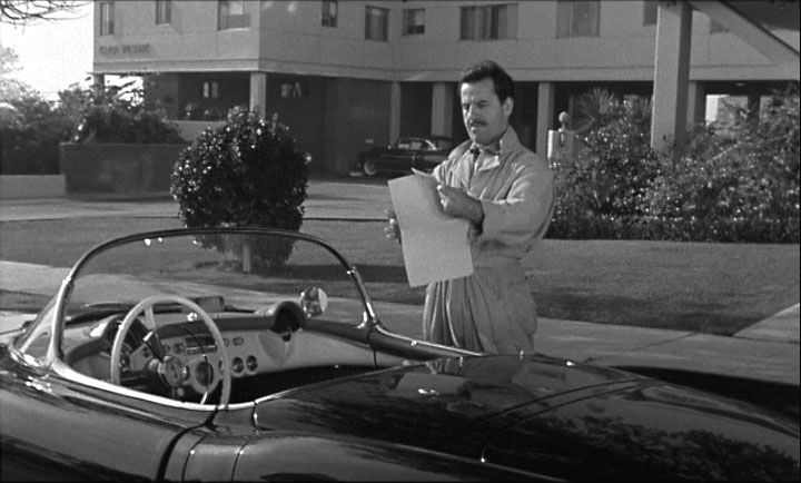 HammersApt1_KissMeDeadly.jpg