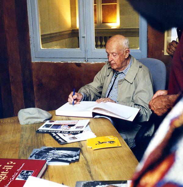 HCB220.klein.jpg