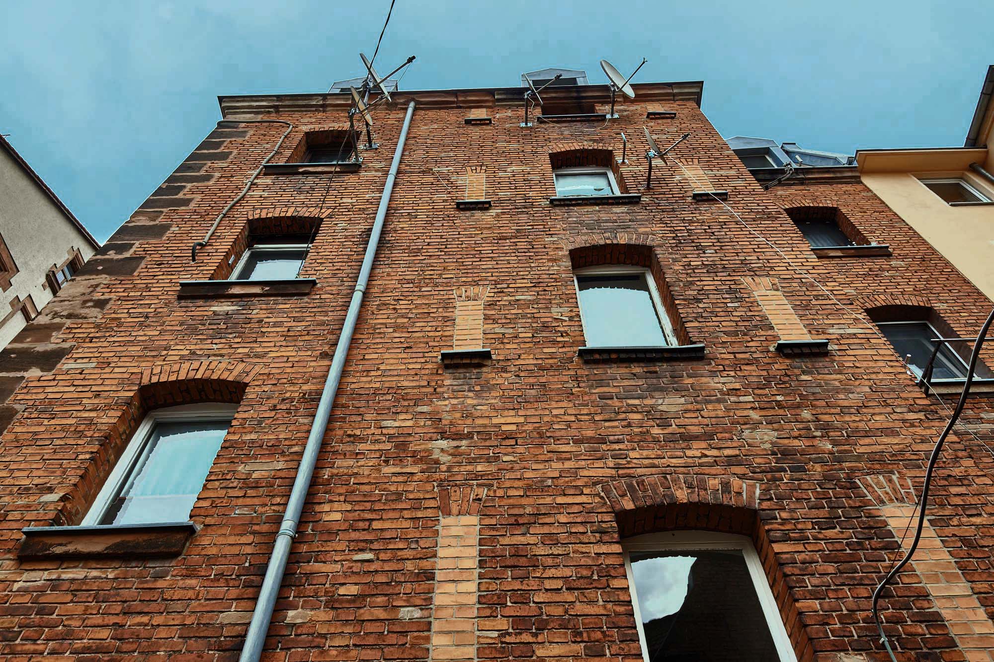 hinterhof2 Kopie.jpg