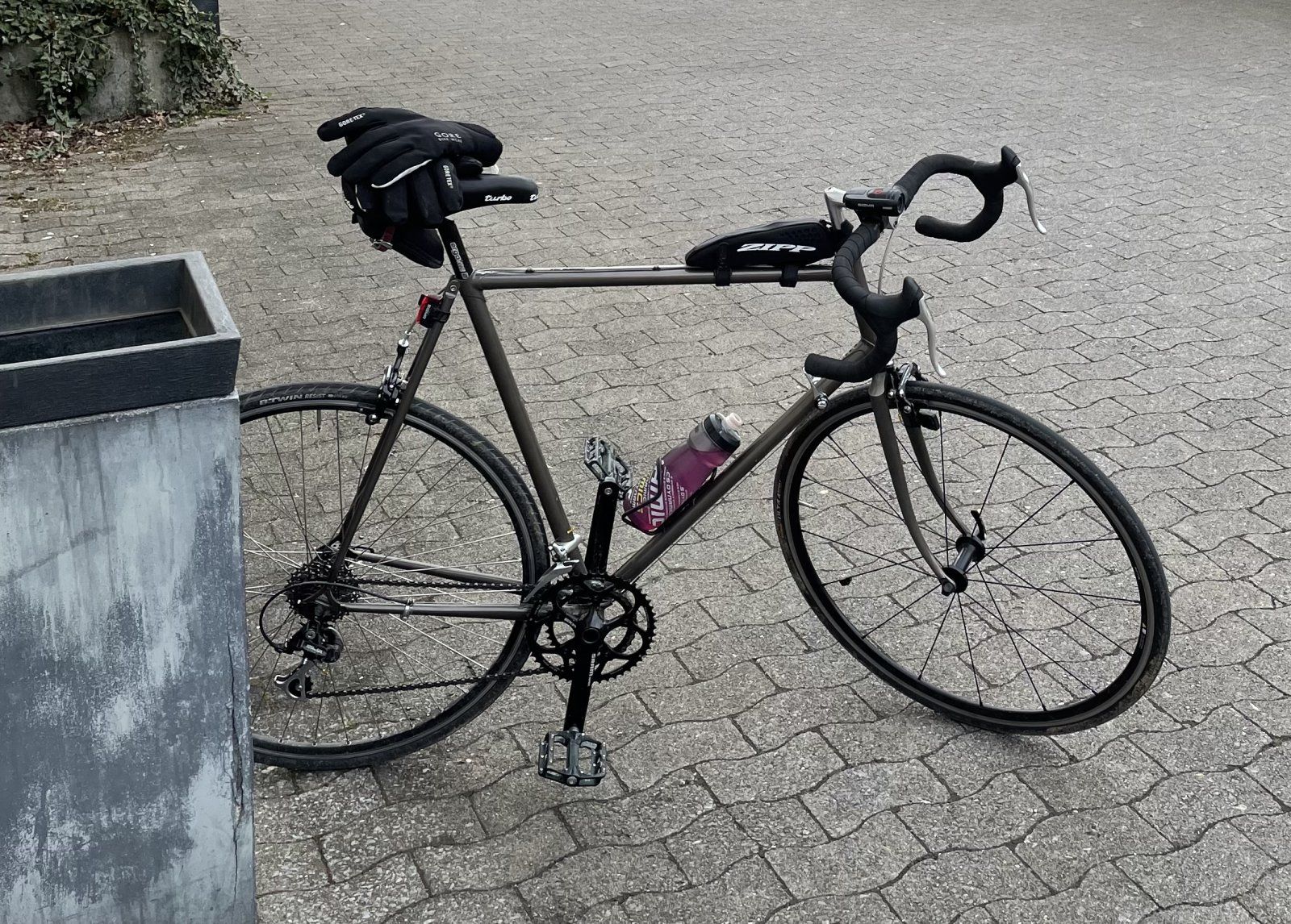 IMG_6384.jpg IMG_6384.jpg