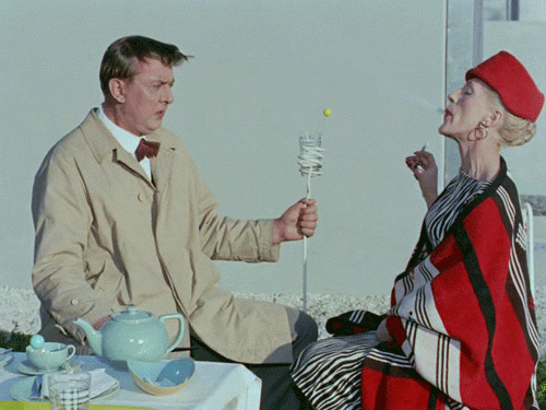 Jacques Tati & Dominique Marie - Mon Oncle (1958).gif