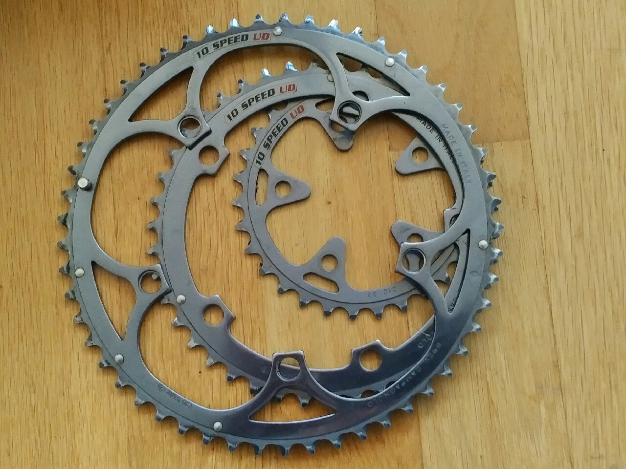 Kettenblätter Century Grey.jpg