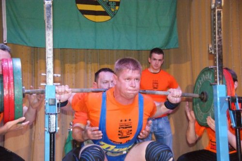 Knie260.jpg