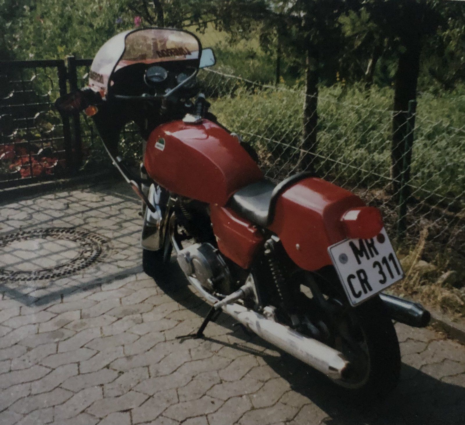 Laverda von hinten.jpg
