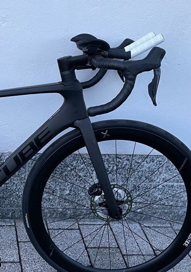 Lothis Agree C62 (2).jpg