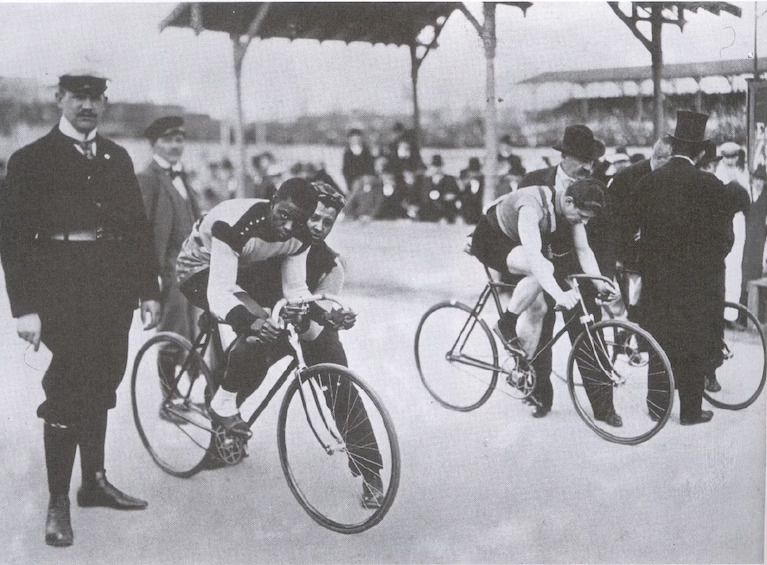 Major Taylor Friedenau track Berlin 1901.jpg