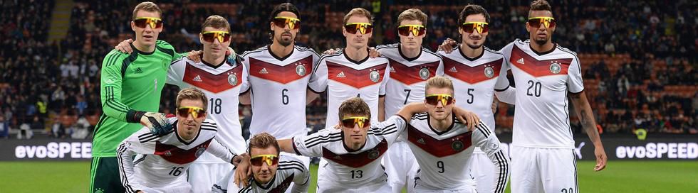 MANNSCHAFT.jpg